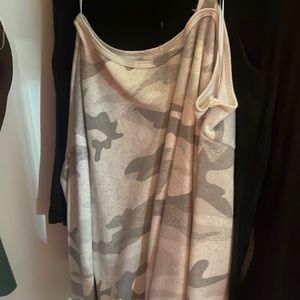 Camo Sweatshirt Grey
